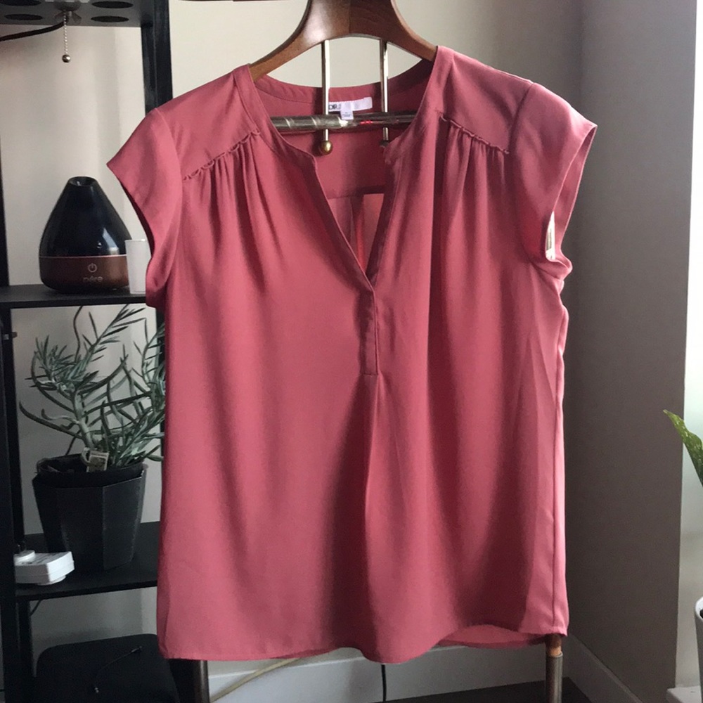 Cap sleeve dress shirt